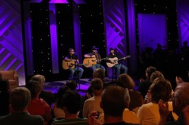 Keith Anderson performs on the Crook and Chase show on RFD-TV.
Copyright Jim Owens Entertainment.
Photo by Karen Will Rogers.