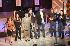 Ronnie Milsap, Trace Adkins and Lady Antebellum on stage with Lorianne and Charlie.
CROOK & CHASE ON RFD-TV 
@Jim Owens Entertainment, Inc.
Photo by: Karen Will Rogers