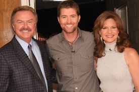 Josh Turner with Lorianne and Charlie after the Crook and Chase show on RFD-TV. 
Copyright Jim Owens Entertainment.
Photo by Karen Will Rogers.