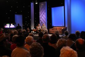 Lorianne and Charlie on the Crook and Chase show on RFD-TV.
Copyright Jim Owens Entertainment.
Photo by Karen Will Rogers.