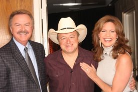 Lorianne and Charlie with Mark Chesnutt after the Crook and Chase show on RFD-TV. 
Copyright Jim Owens Entertainment.
Photo by Karen Will Rogers.