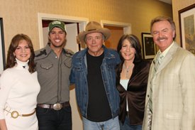 Lorianne Crook, Luke Bryan, Bobby Bare, Kathy Mattea and Charlie Chase (left to right) backstage.
Copyright Jim Owens Entertainment 2008. Photo by Karen Will Rogers.